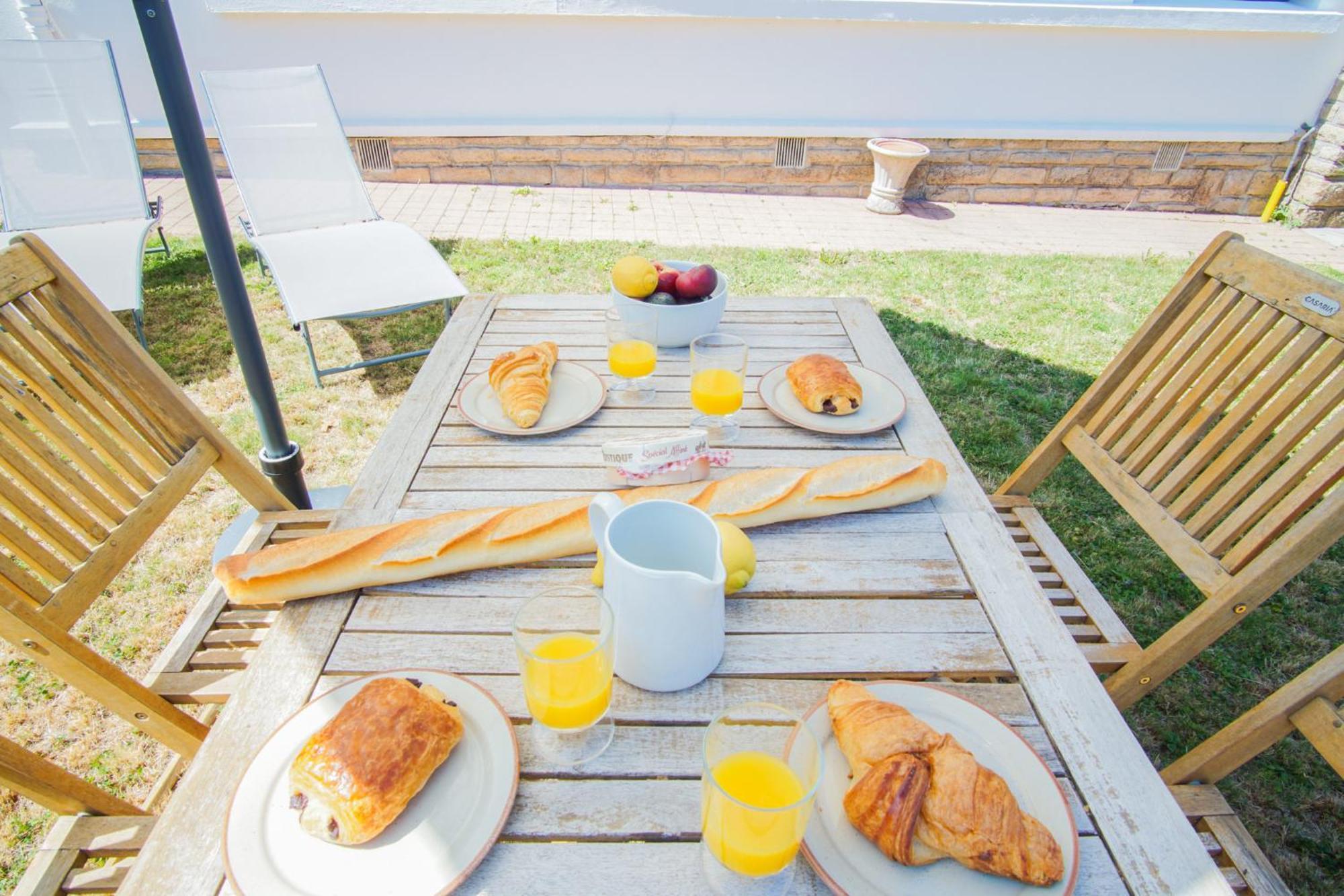 -Le Sentier- Elegant T3 Avec Jardin Proche Mer كونكارنو المظهر الخارجي الصورة